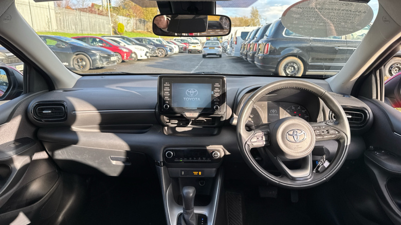 Toyota Yaris 1.5 Hybrid Icon 5dr CVT Hybrid Hatchback